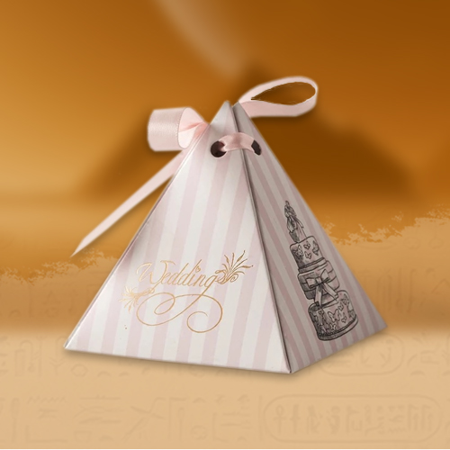 Pyramid Boxes Are An Ideal Gift Packaging & Brand Promotion