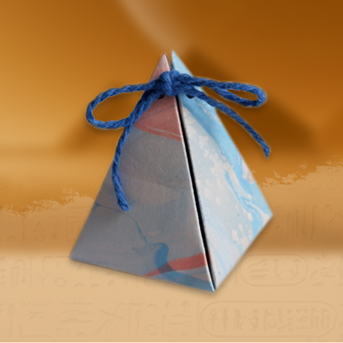 Unique & Eco-Friendly Pyramid Gift Boxes With Customizable Options